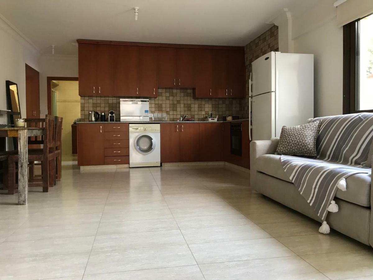 Apartment Mystra Place *